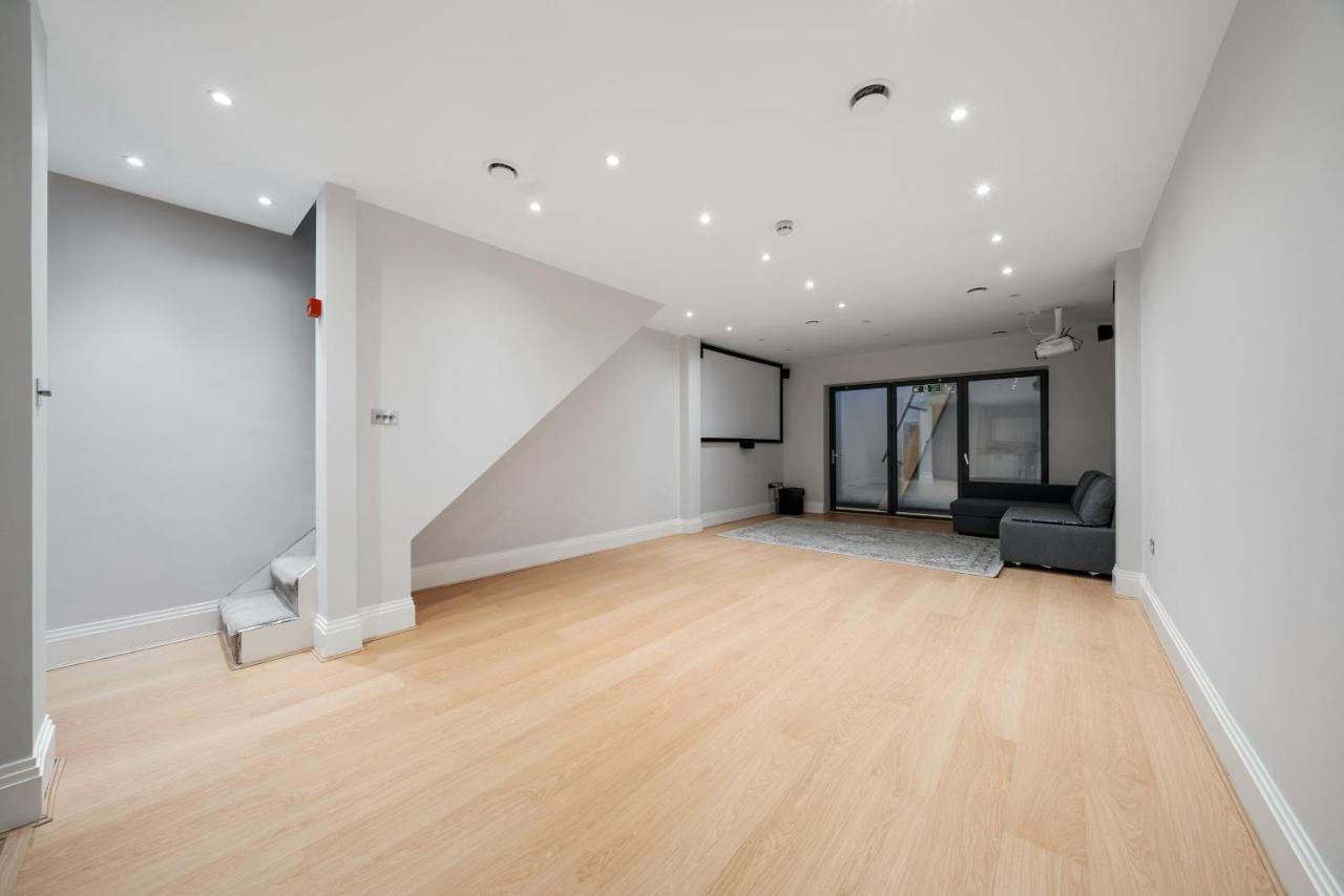 Modern 4 Bedroom Townhouse With Cinema Room In The Heart Of London Se1 외부 사진